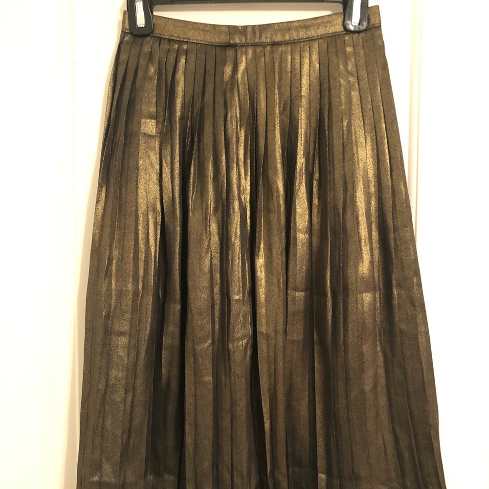 Abercrombie and Fitch Gold Pleated Midi Skirt